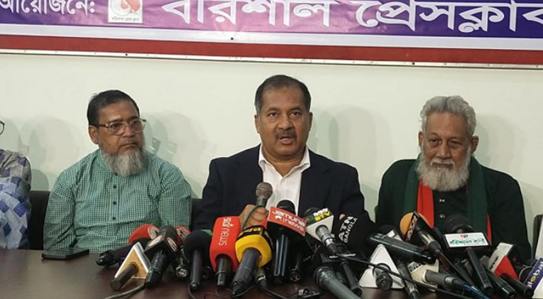 সংবাদমাধ্যমে 'ভয়ভীতিহীন' পরিবেশের ডাক তথ্যমন্ত্রীর