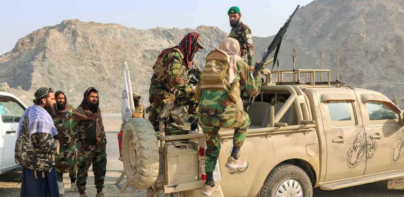 একদিকে পাকিস্তানবারুদের গন্ধে ভারী আফগান সীমান্ত!